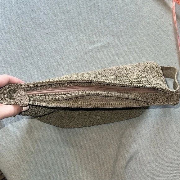 Knit  Pattern Shoulder Bag - Picture 9 of 9